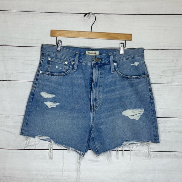 NWOT Madewell The MomJean Short Distressed Size 31 - Picture 5 of 12